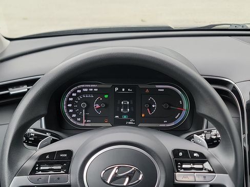 Used 2024 Hyundai Tucson Blue image 15