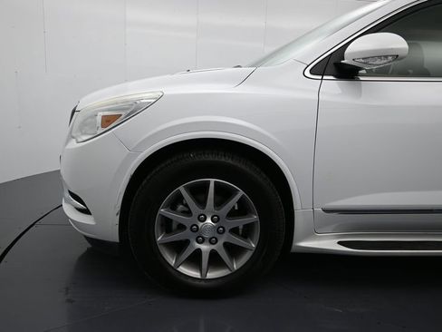 Used 2016 Buick Enclave Leather FWD image 9