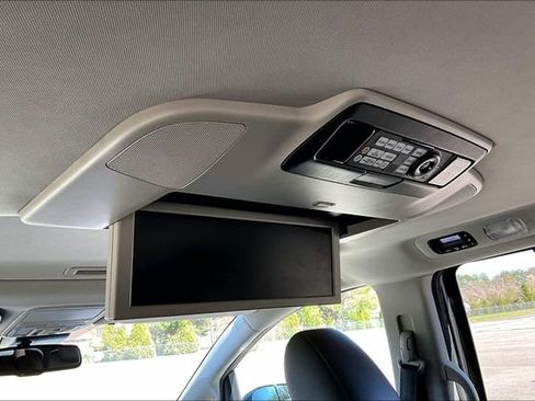 Used 2016 Honda Odyssey Touring image 10