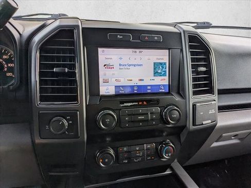 Used 2020 Ford F150 XLT w/ Equipment Group 302A Luxury image 14