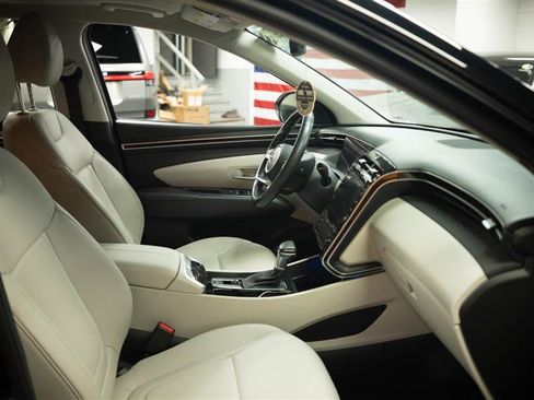 Used 2023 Hyundai Tucson SEL w/ Convenience Package FWD image 13