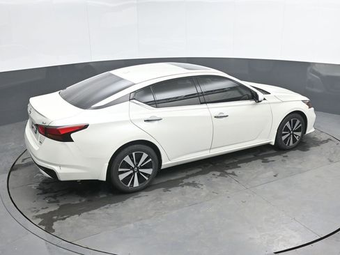 Used 2019 Nissan Altima 2.5 SV image 35