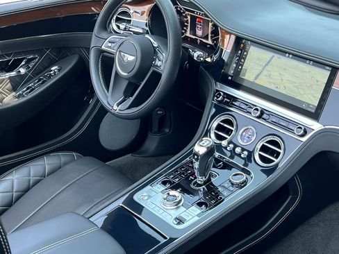 Used 2020 Bentley Continental GT V8 image 2