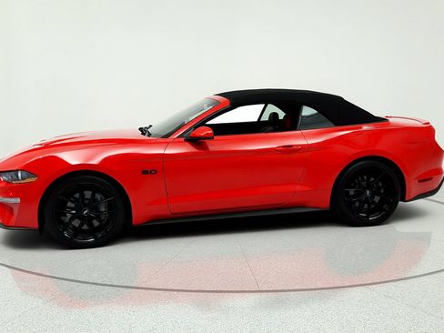 Used 2018 Ford Mustang GT Premium w/ Equipment Group 401A RWD image 2