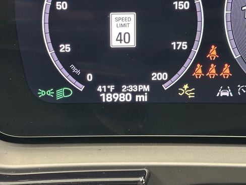 Certified 2024 Porsche Cayenne S image 22