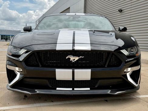 Used 2022 Ford Mustang GT Premium w/ GT Performance Package RWD image 4