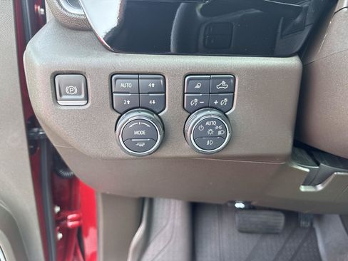 Used 2024 Chevrolet Silverado 2500 LTZ w/ LTZ Plus Package AWD/4WD image 22