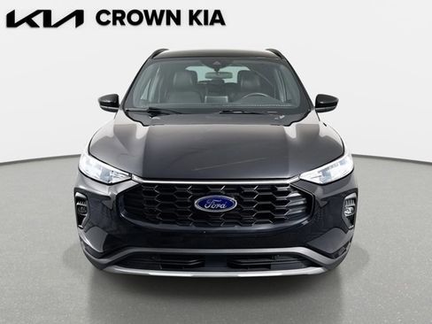 Used 2025 Ford Escape ST-Line Select AWD/4WD image 2