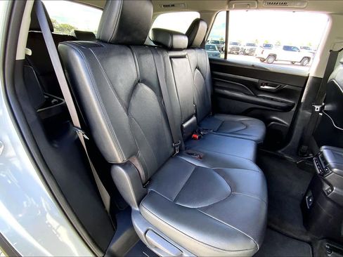 Certified 2024 Toyota Grand Highlander Limited image 19