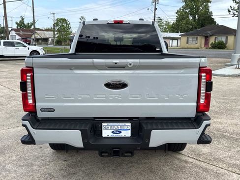 New 2026 Ford F250 Lariat w/ Black Appearance Package AWD/4WD image 5