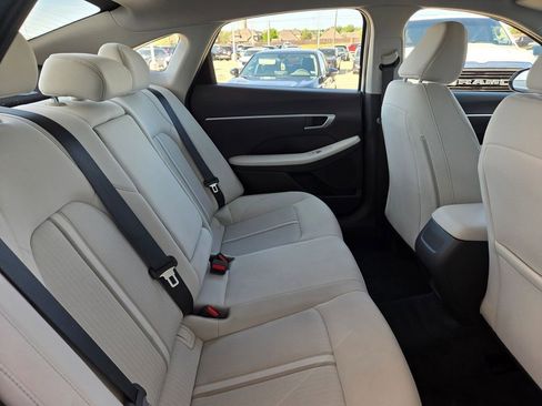 Used 2025 Hyundai Sonata SEL FWD image 24