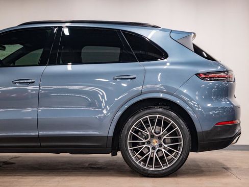 Used 2019 Porsche Cayenne AWD/4WD image 26
