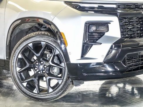 Certified 2024 Chevrolet Traverse RS image 4