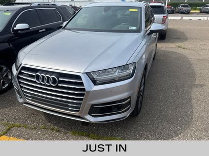 Used 2017 Audi Q7 3.0T Premium Plus w/ Premium Plus Package