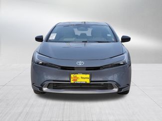 Used 2023 Toyota Prius XLE video 2