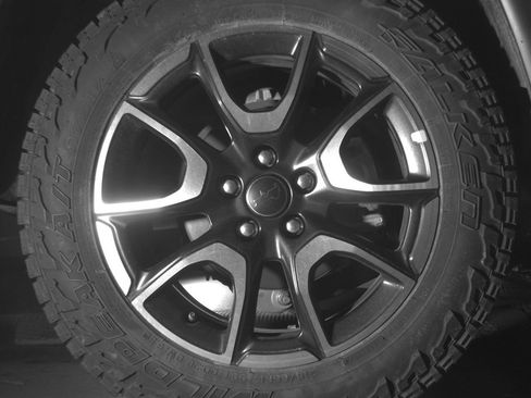 Used 2025 Jeep Compass Trailhawk AWD/4WD image 15