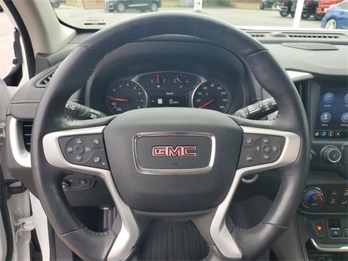Used 2019 GMC Terrain SLT w/ Preferred Package image 10