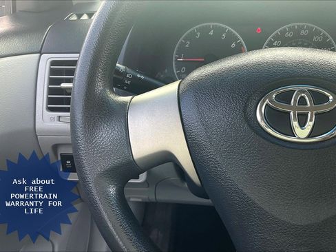 Used 2011 Toyota Corolla LE FWD image 23
