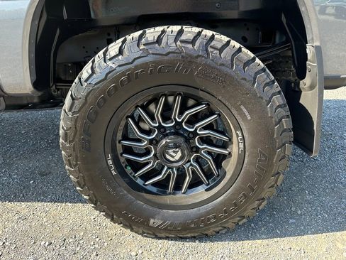 Used 2025 Ford F250 Platinum AWD/4WD image 16