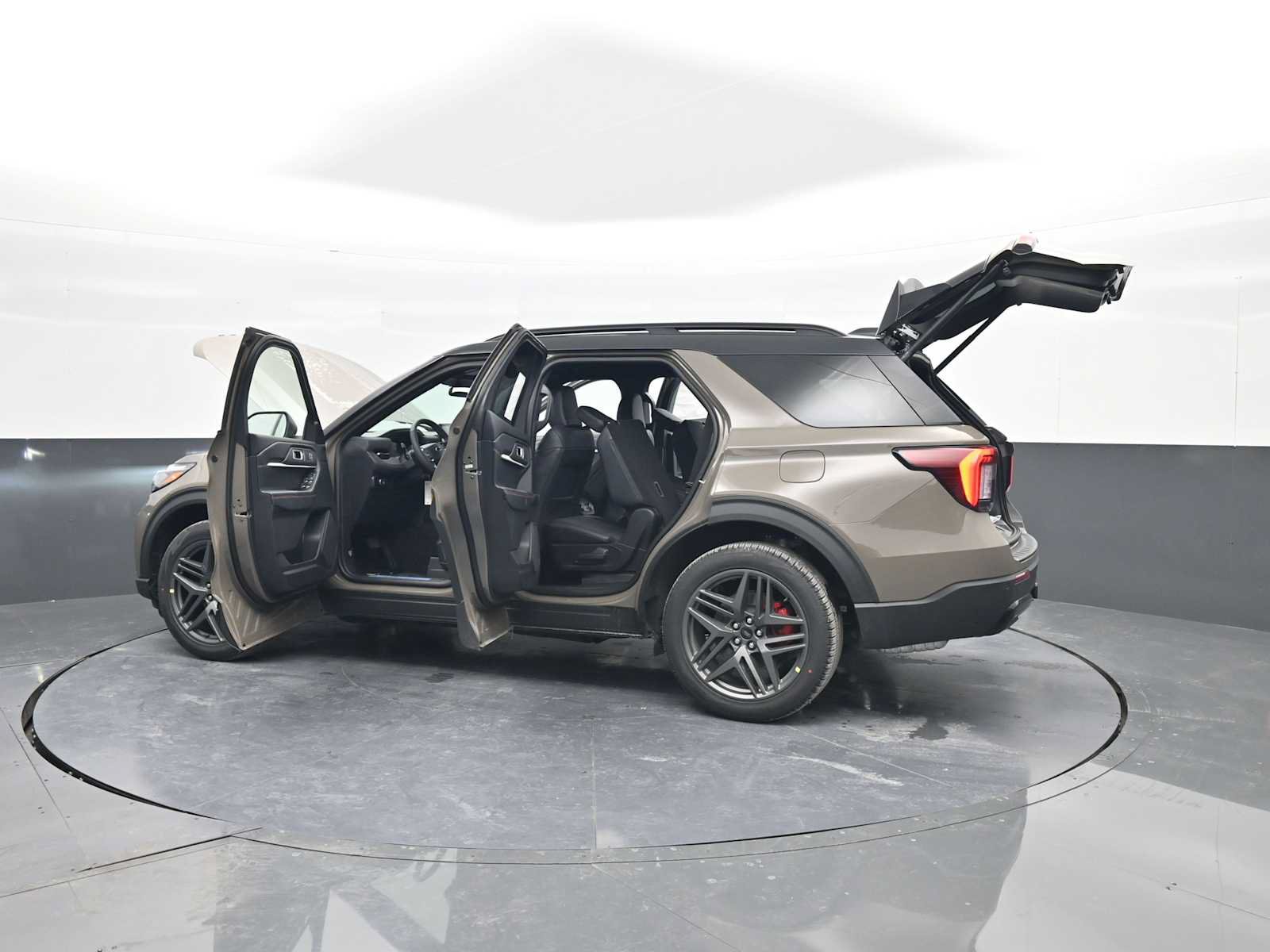 New 2026 Ford Explorer ST-Line w/ ST-Line Street Pack AWD/4WD image 71
