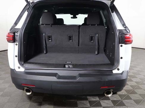 Used 2023 Chevrolet Traverse LT w/ LPO, Floor Liner Package AWD/4WD image 15