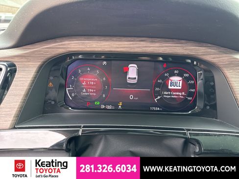Used 2025 Volkswagen Atlas SEL AWD/4WD image 20