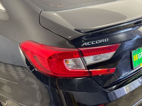Used 2022 Honda Accord Sport image 36