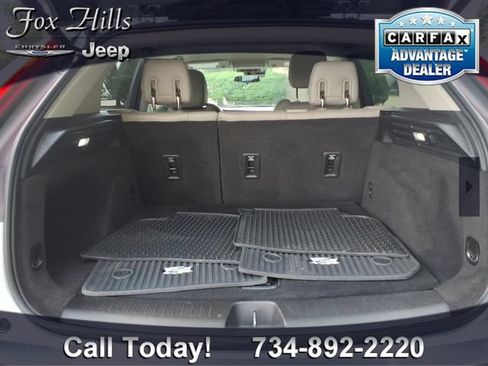 Used 2023 Cadillac XT4 Luxury FWD image 10