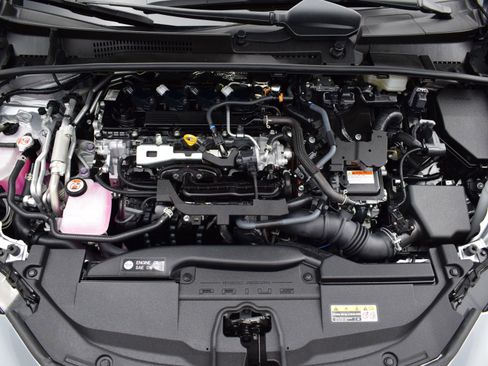 Used 2024 Toyota Prius Prime image 9