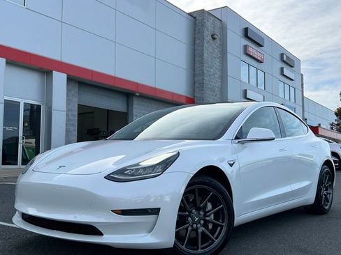 Used 2019 Tesla Model 3 Standard Range Plus image 14