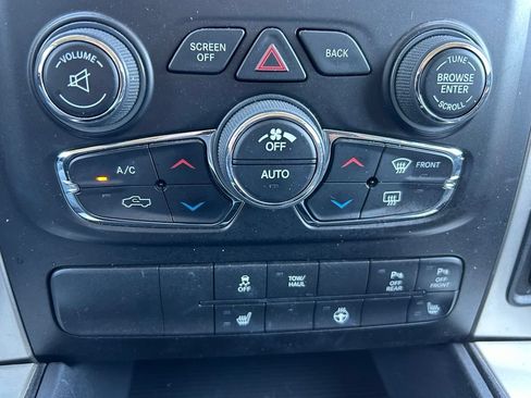 Used 2016 RAM 1500 Big Horn AWD/4WD image 31