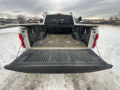 Used 2019 Ford F150 XLT AWD/4WD image 5