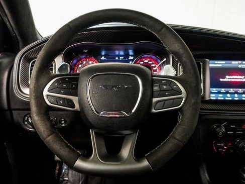 Used 2022 Dodge Charger SRT Hellcat w/ Harman/Kardon Audio Group image 14