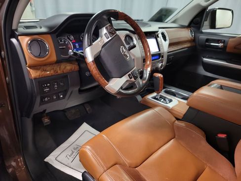 Used 2014 Toyota Tundra Platinum image 14