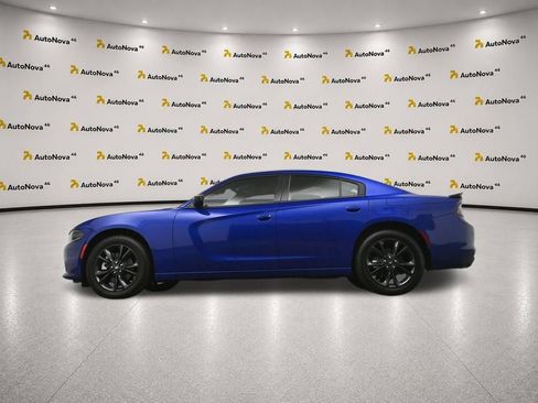 Used 2022 Dodge Charger SXT w/ Blacktop Package AWD/4WD image 40
