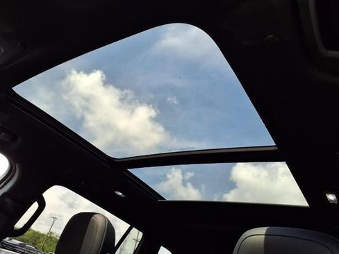 New 2025 GMC Acadia Elevation w/ Elevation Premium Package image 13