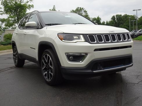 Used 2021 Jeep Compass Limited w/ Sun and Sound Group AWD/4WD image 10
