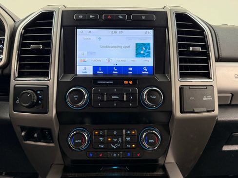 Used 2021 Ford F250 Lariat AWD/4WD image 31