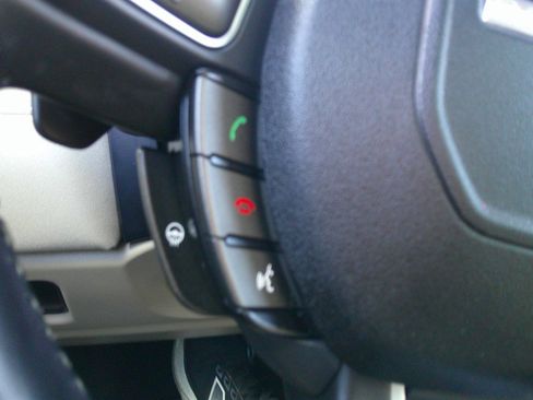 Used 2018 Land Rover Range Rover Evoque SE Premium image 74