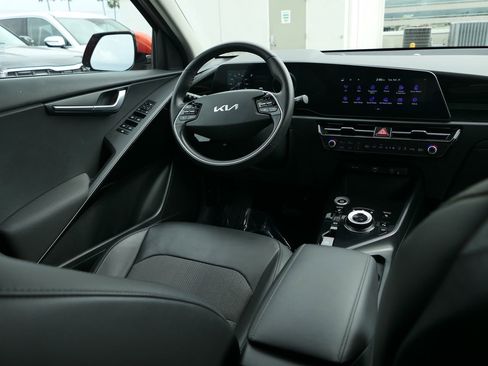 Used 2023 Kia Niro Wind image 24