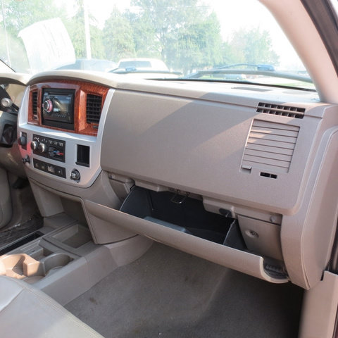 Used 2007 Dodge Ram 2500 Truck Laramie w/ Protection Group AWD/4WD image 25
