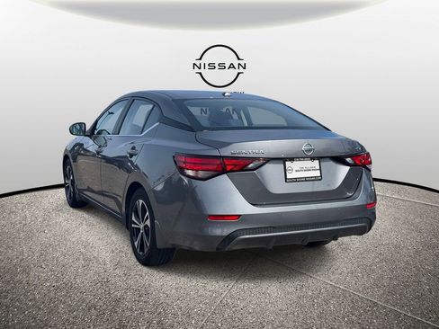 Used 2022 Nissan Sentra SV image 7