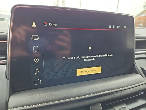 Used 2023 GMC Yukon SLT w/ SLT Premium Package image 29