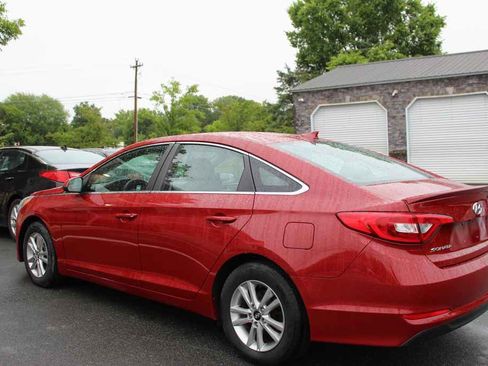 Used 2017 Hyundai Sonata SE image 8