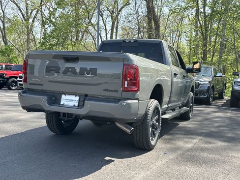 New 2026 RAM 2500 Big Horn AWD/4WD image 16
