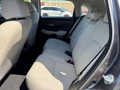 Used 2024 Honda HR-V LX image 5