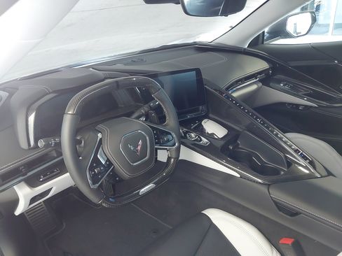Used 2024 Chevrolet Corvette Z06 w/ Stealth Interior Trim Package RWD image 2