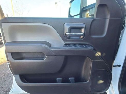 Used 2018 Chevrolet Silverado 2500 W/T w/ WT Convenience Package image 16