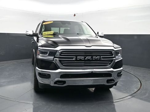Used 2022 RAM 1500 Laramie AWD/4WD image 2
