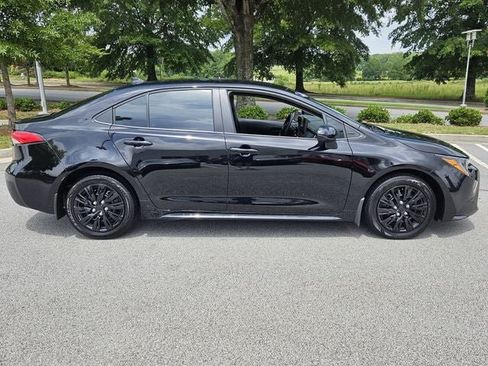 Used 2026 Toyota Corolla LE FWD image 9